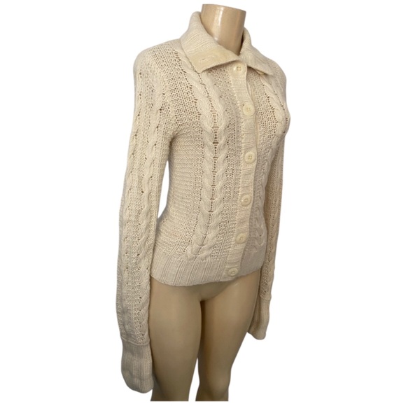 Ruehl 925 Y2K Cream Wool Cashmere Blend Button Up Cable Knit Sweater Size Medium - Picture 2 of 10